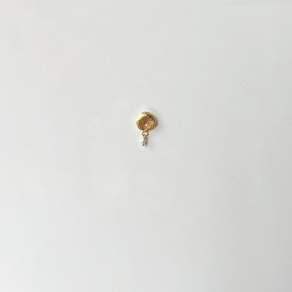 JM PEARL STUD EARRINGS