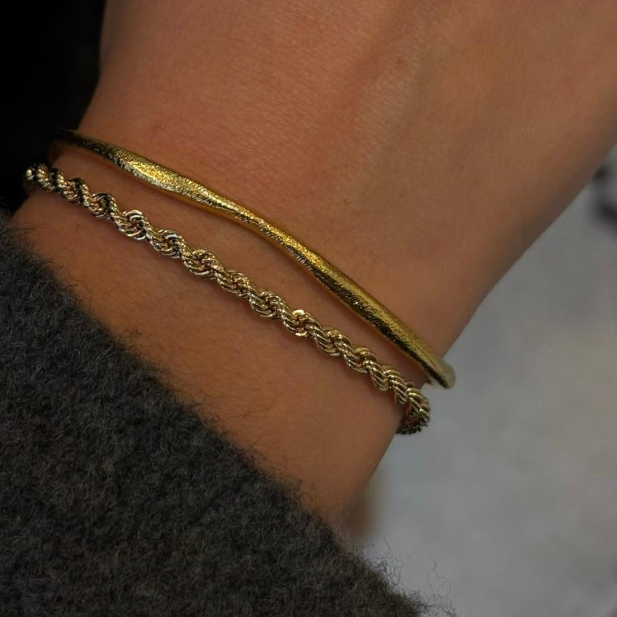 close up 18kt gold plated organic wave bracelet